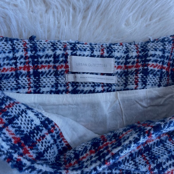 Small Urban Outfitters Mini Skirt - Picture 5 of 5